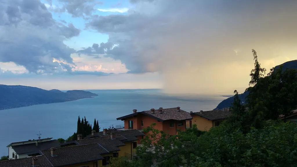 Villa Dina Tignale 0*,